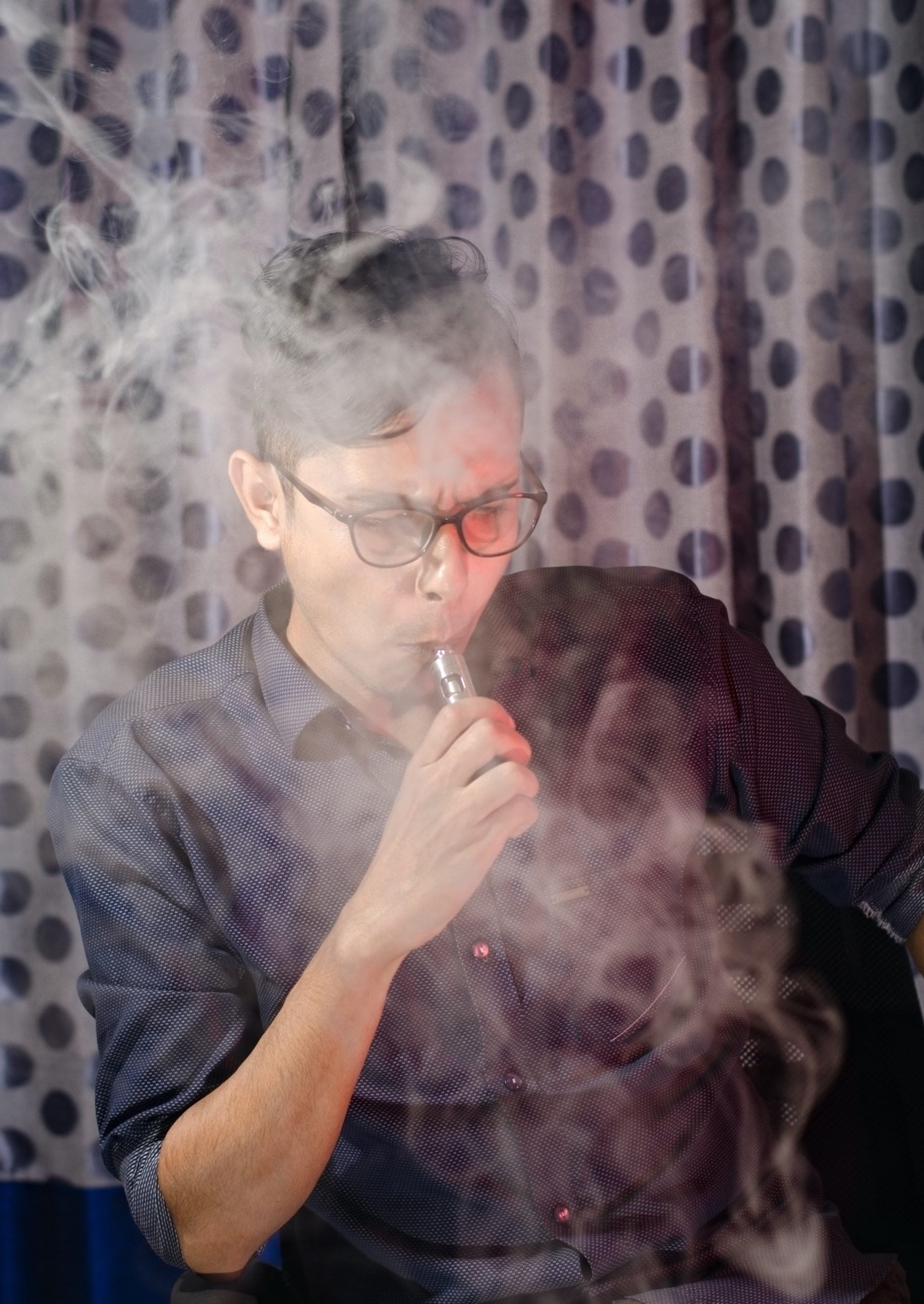 3 Tips for Starting a Vape Brand 13 mahmudul hasan shaon UEWu3 yHquo unsplash scaled