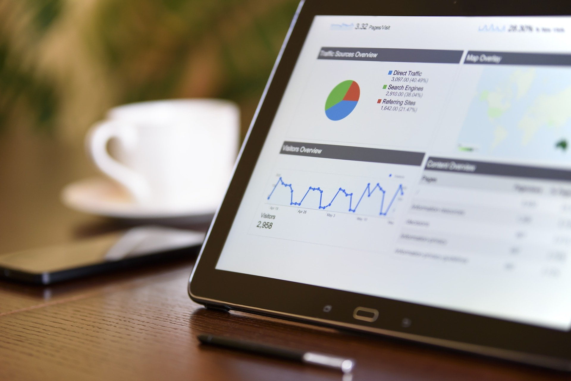 4 Data Service Applications Outside of Tech Industries 13 digital marketing 1433427 1920