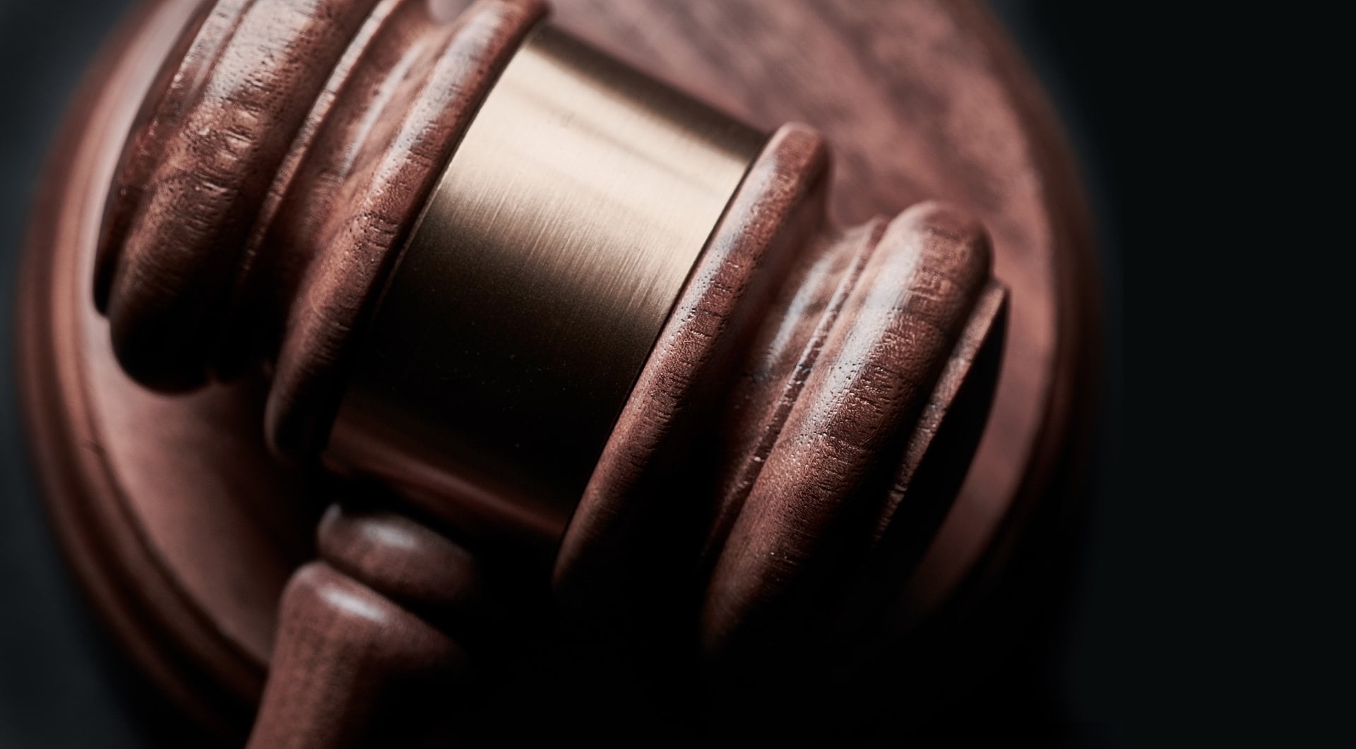 Legal Experts You Can Trust 4 law 2